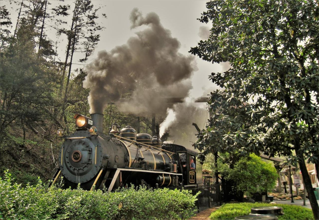 Leconte Mountain Lodge, Breathtaking Views, Hot 1089, Free Tickets Each Paid Day, Dollywood And Mor Sevierville Exterior photo